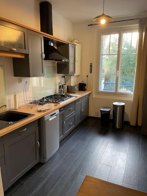 Maison De Charme Avec Vue Mer ทรูวิลล์-ซูร์-แมร์ ภายนอก รูปภาพ